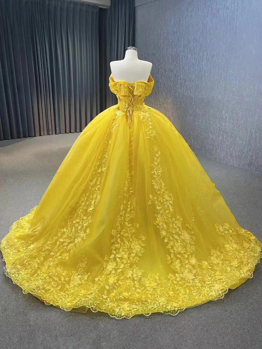 Ball Gown Puffy Yellow Sweet 16 Quinceanera Dresses Tulle Appliques