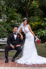 Boho Mermaid Lace Modest Wedding Dress Sleeveless Applique