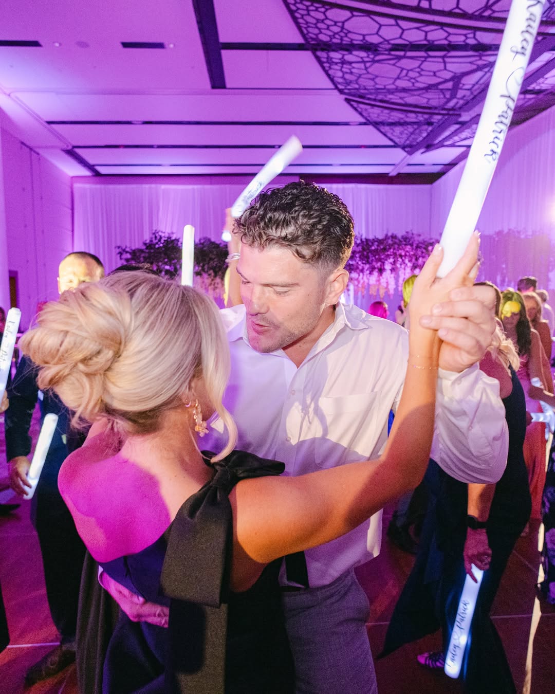 Cheap Satin Black Bridesmaids Dress One-Shoulder with Bow Strap