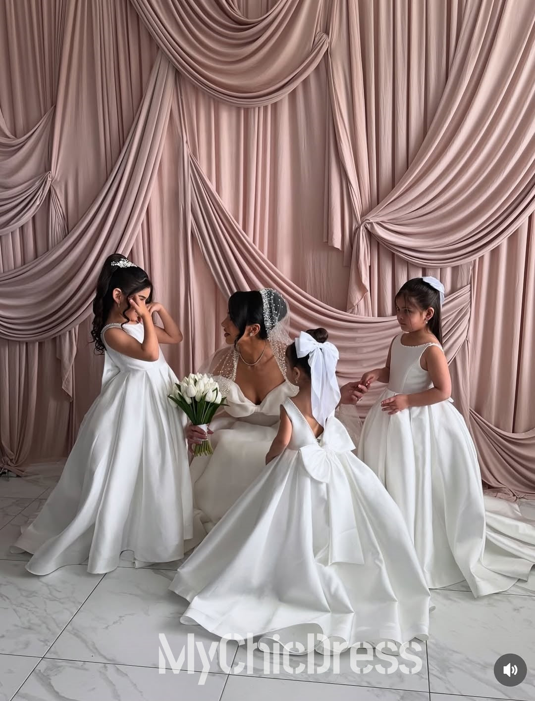 Cute Pearls Straps Flower Girl Dresses Satin Sleeveless with BowKnot