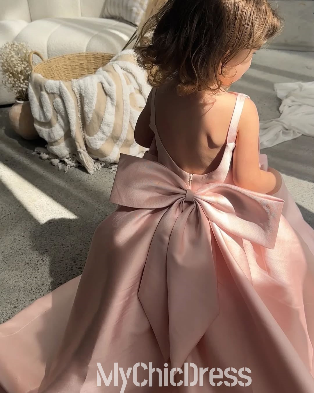 Cute Satin pink Flower Girl Dresses Straps Sleeveless with BowKnot Mychicdress