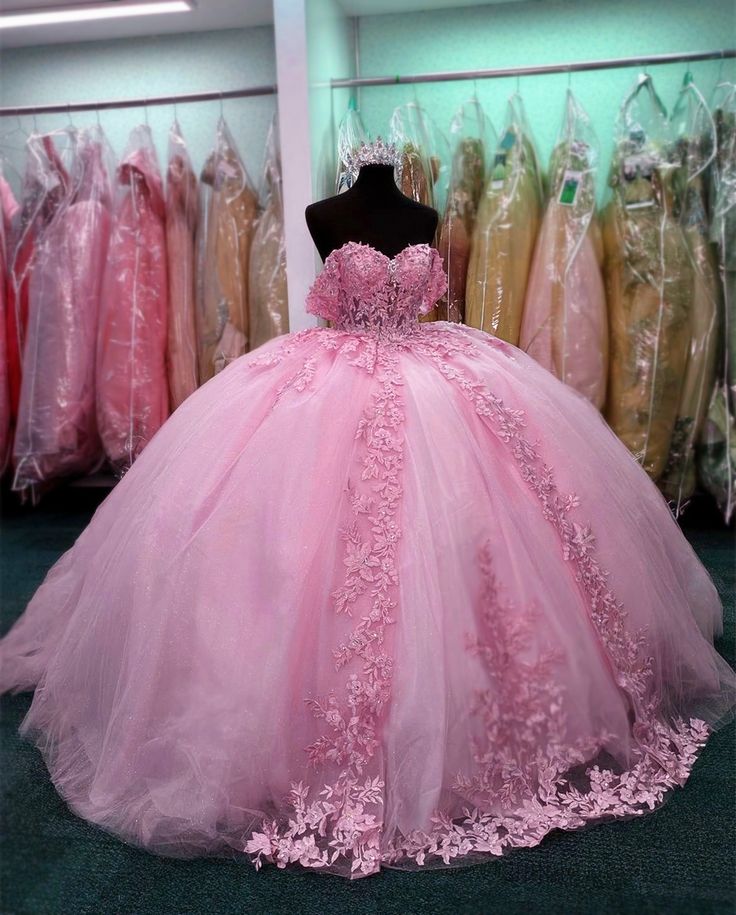 Discount Puffy Pink Quinceanera Dresses Appliques Lace With Bow