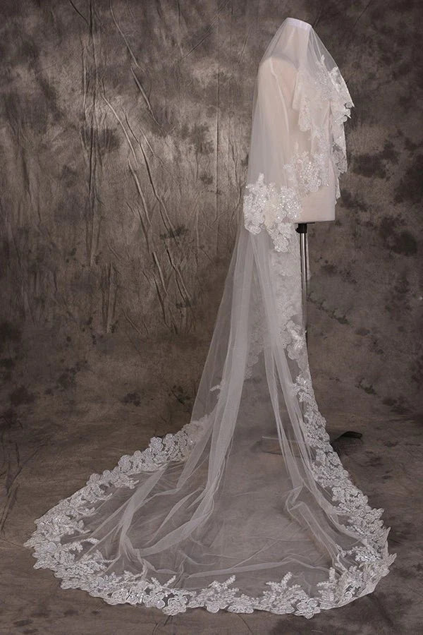 Elegant Lace Tulle Wedding Veil One Tier