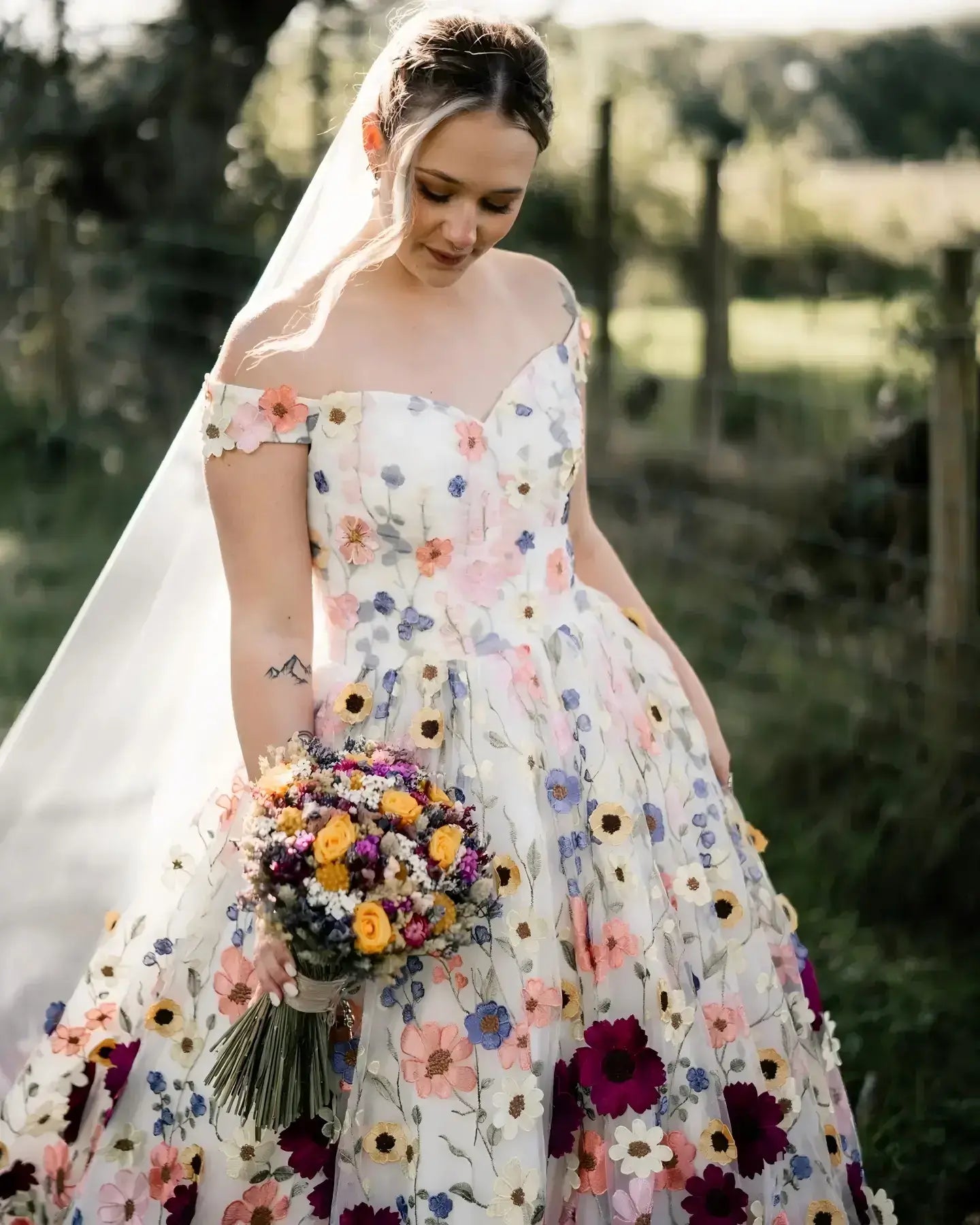 Fairy Floral Garden Wedding Dresses with 3D Flowers Off the Shoulder