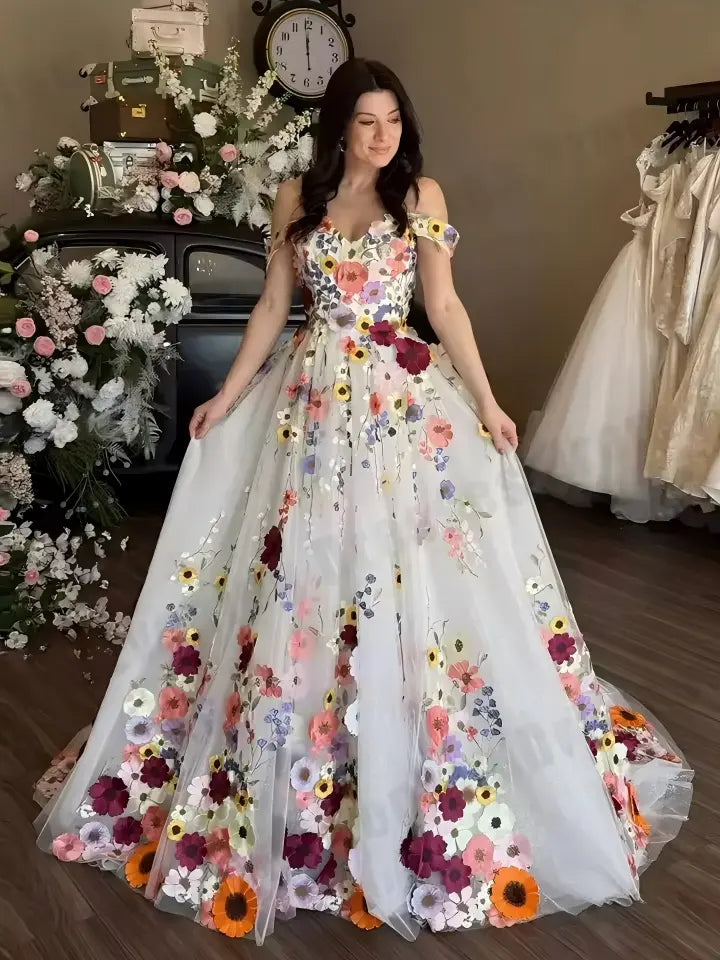 Custom Made Forla Wedding Dress Tulle Sweetheart with 3D Flowers