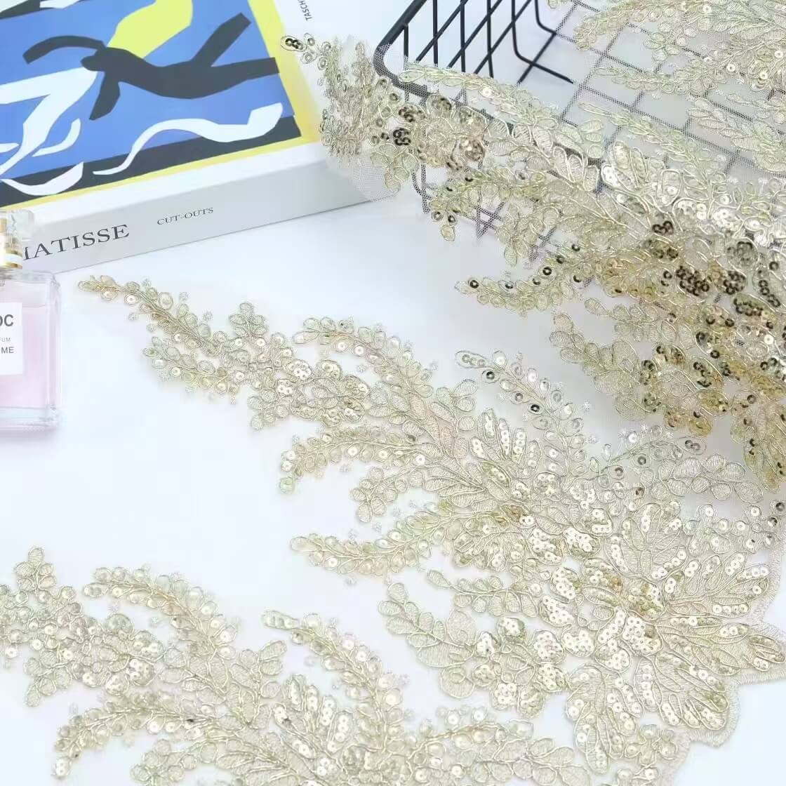 Ball Gown Glitter Ivory Gold Lace Quinceanera Dresses With Long-Sleeve