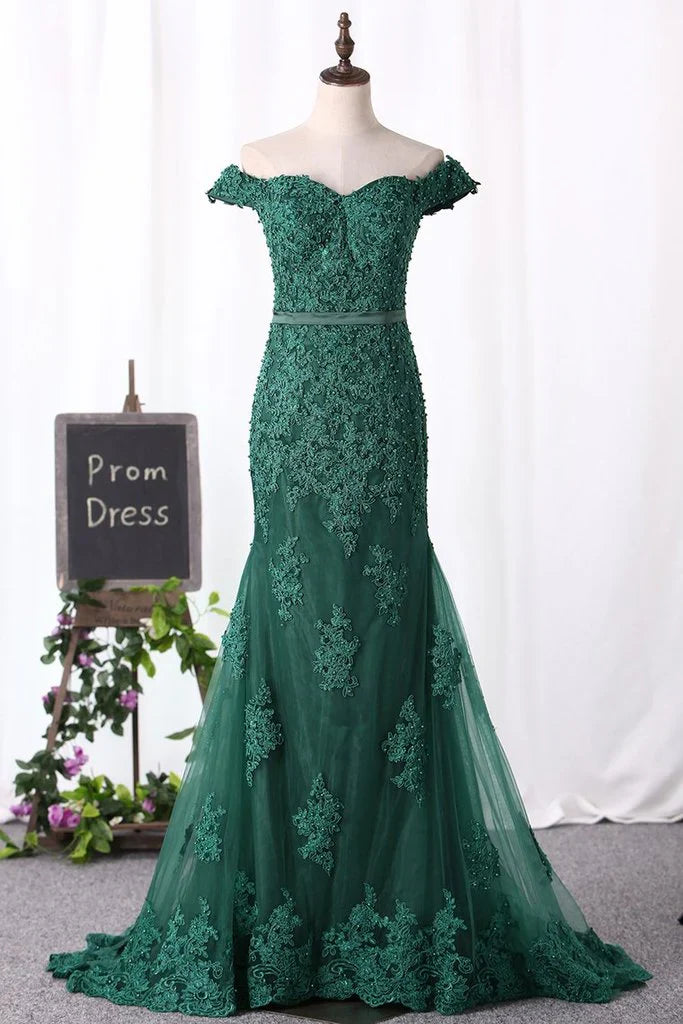 Off the Shoulder Lace Mermaid green Prom Dresses