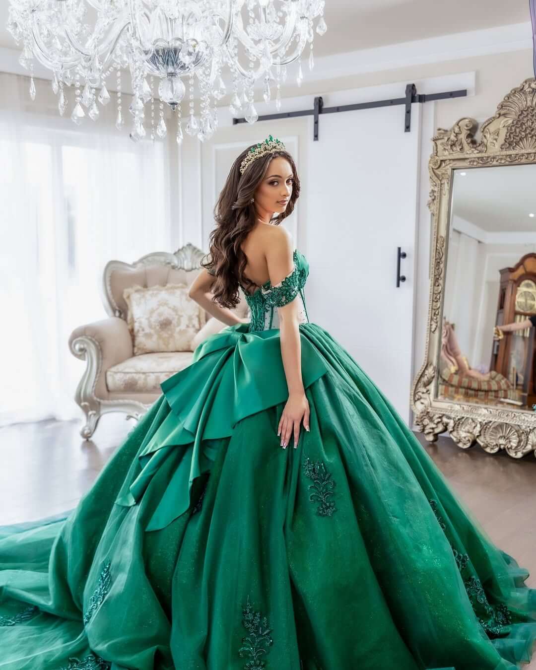 Puffy Off Shoulder Emerald Green Quinceanera Dresses with Bow