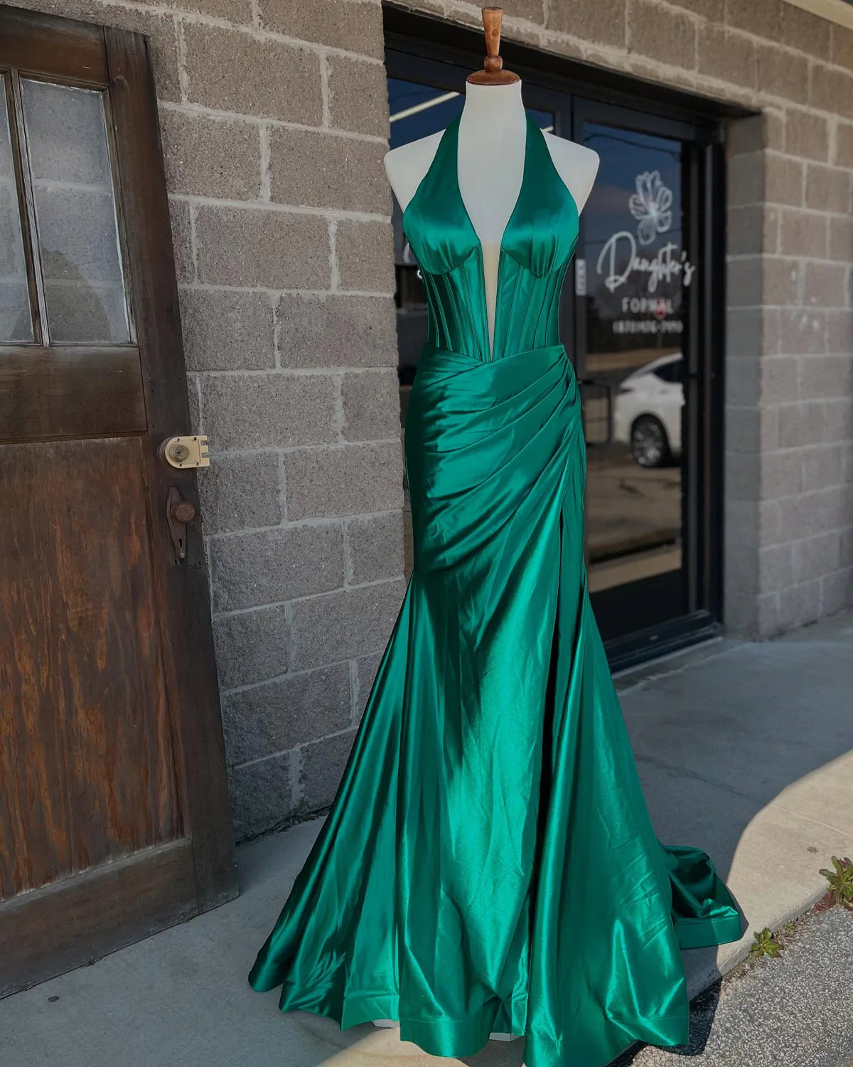 Halter UK Evening Dress Green Ruched Mermaid with Slit Mychicdress