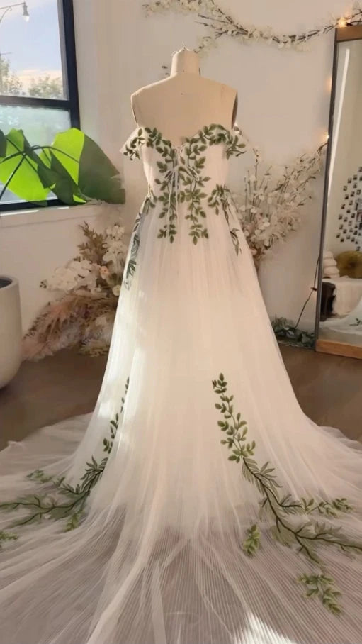 Ivory Forest Wedding Dress Green Lace Appliqué Off-Shoulder