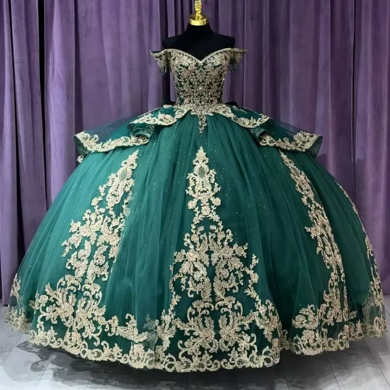 Lace Beads Emerald Green Quinceanera Dresses Gold Applique for Sweet 16