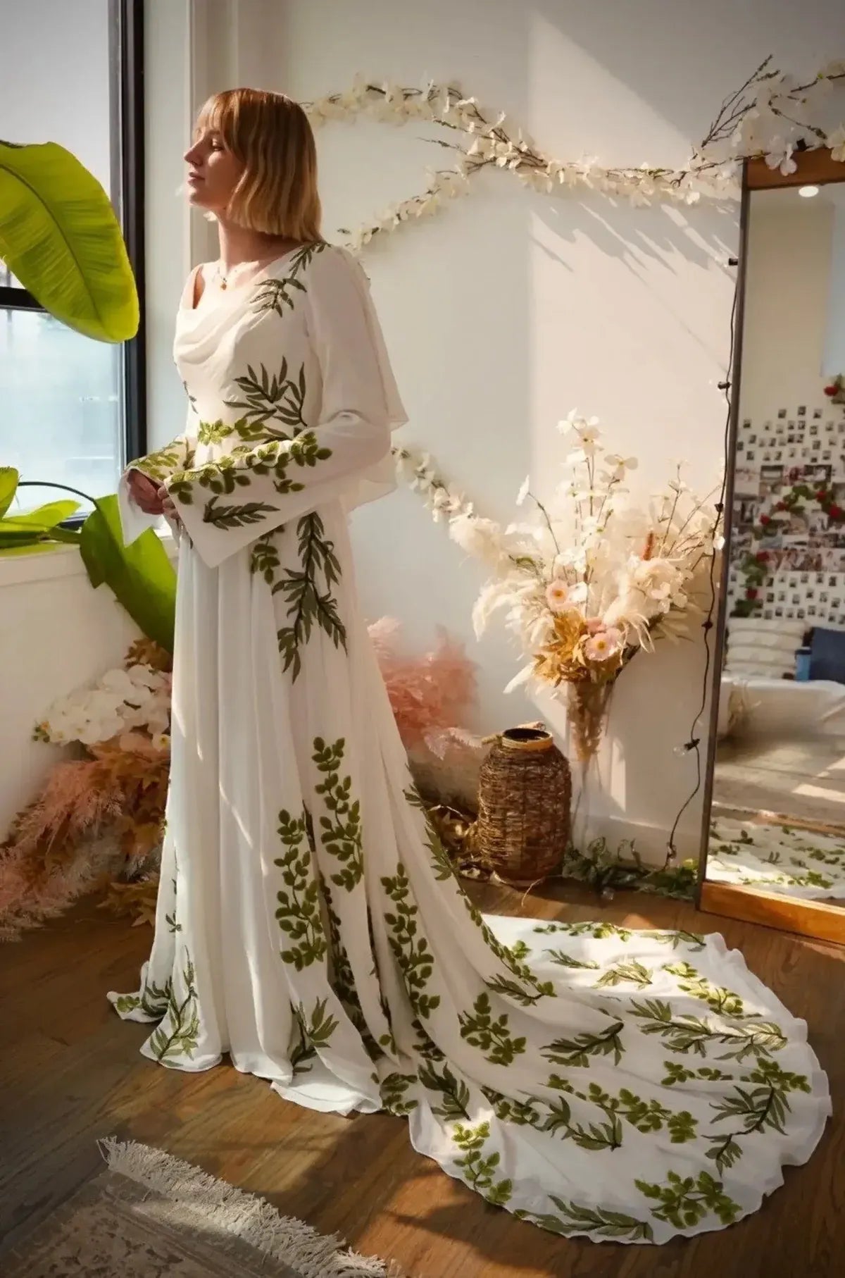 White Green Leaf Lace Embroidery Boho Forest Wedding Dress Chiffon Cowl Neck