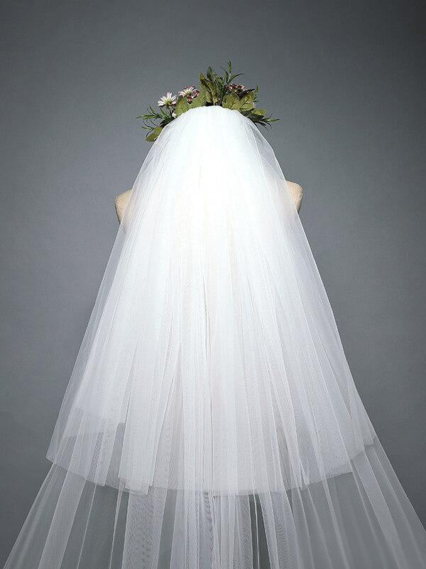 Long Lace Wedding Veil Ivory Cathedral Veil with Blusher