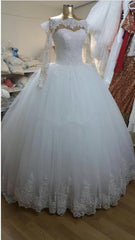 Long Sleeves Vintage UK Wedding Dress Lace Appliques Tulle Mychicdress