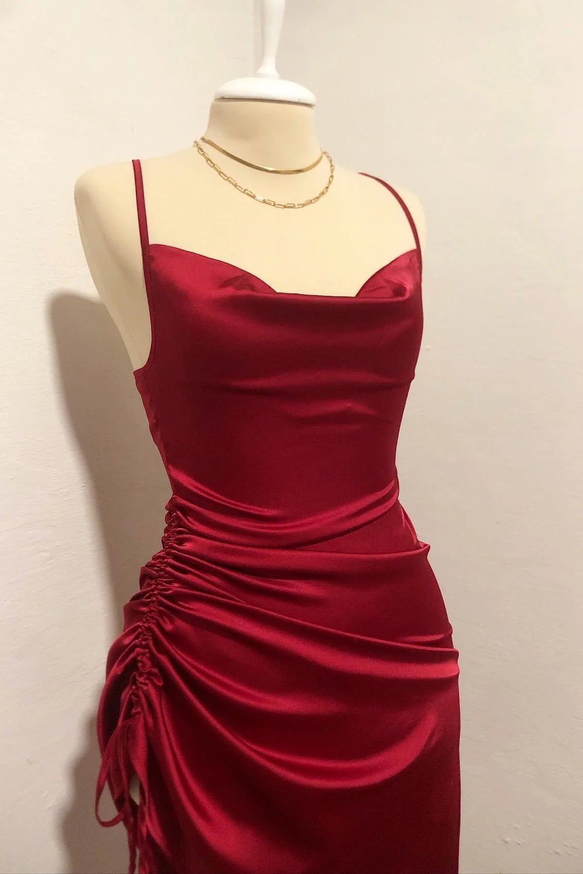 Mermaid Red Tighted Homecoming Dress Spaghetti Strap Ruched