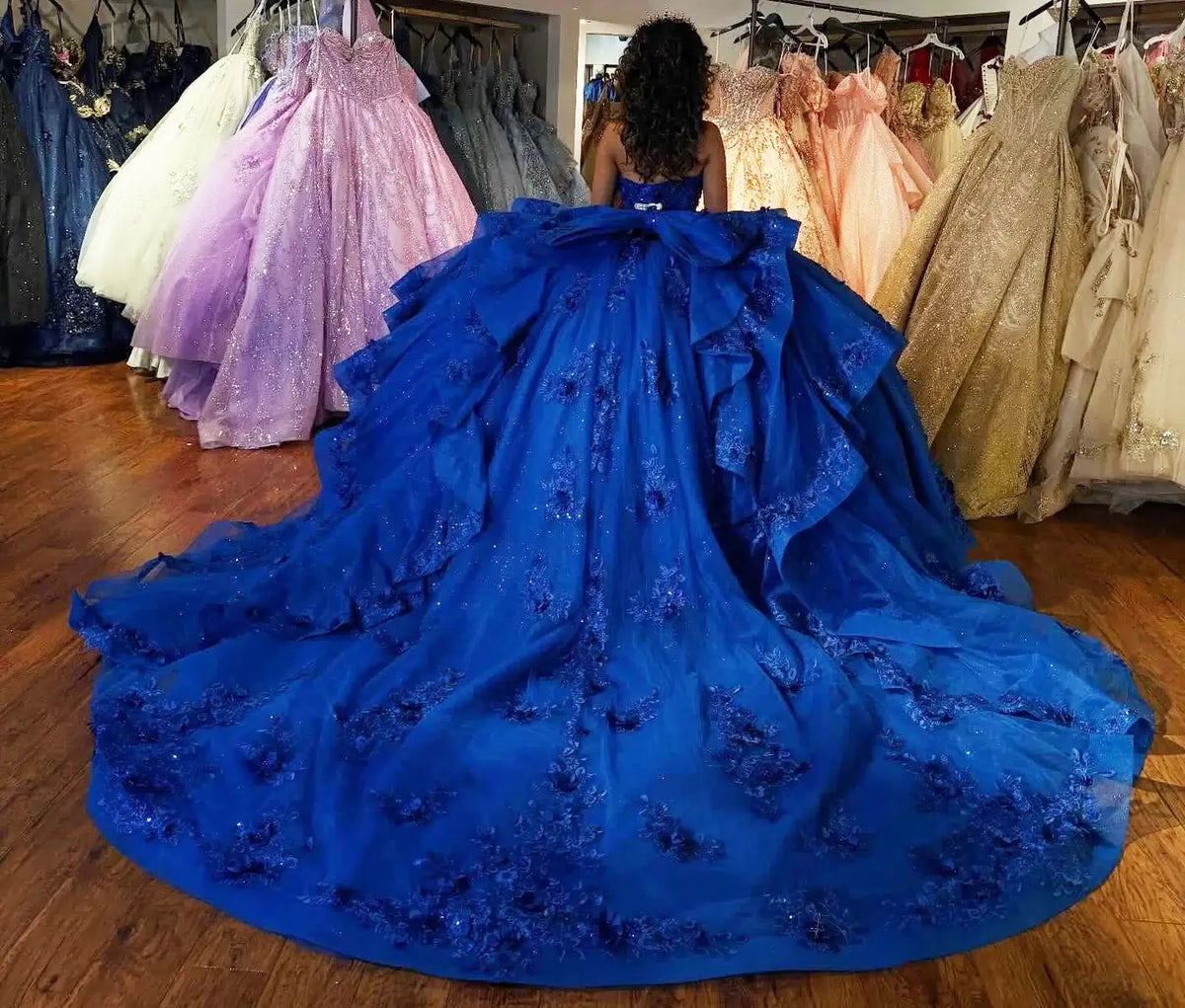 New Arrival Royal Blue Lace Quinceanera Dresses Sweetheart Ball Gown Sweet 15 Dress