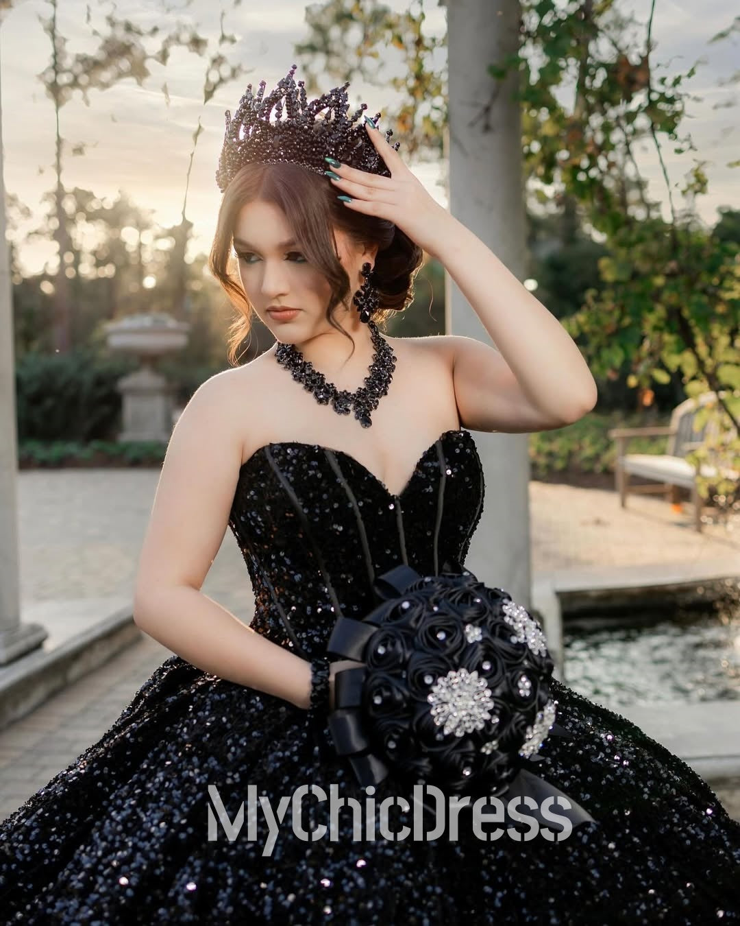 Nuevo vestido negro de quinceaera con lentejuelas brillantes y vestid MyChicDress Nuevo vestido negro de quinceaera con lentejuelas brillantes y vestid MyChicDress