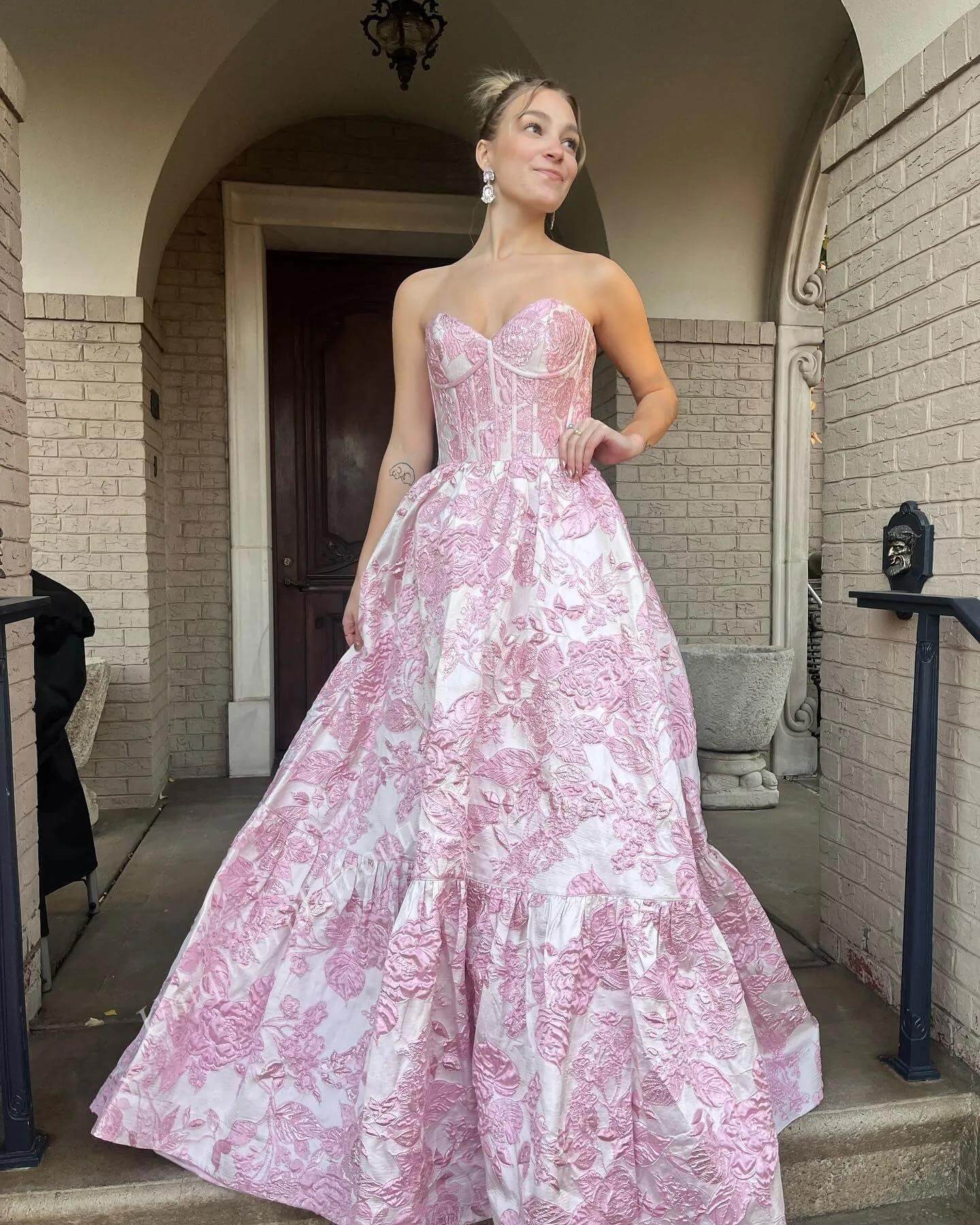 New Design A-Line pink Floral Embroidery Prom Dresses Sweetheart