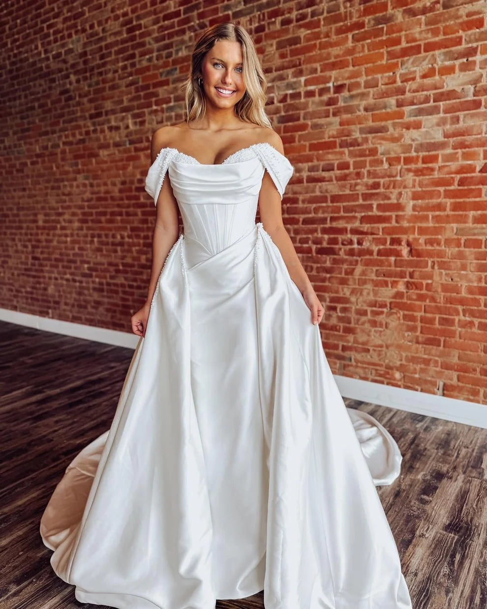 Off Shoulder Corset Satin Beach Wedding Dresses Crystal Detachable Train