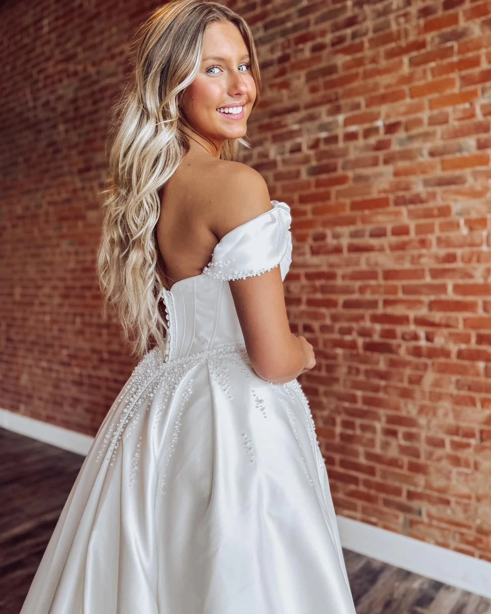 Off Shoulder Corset Satin Beach Wedding Dresses Crystal Detachable Train