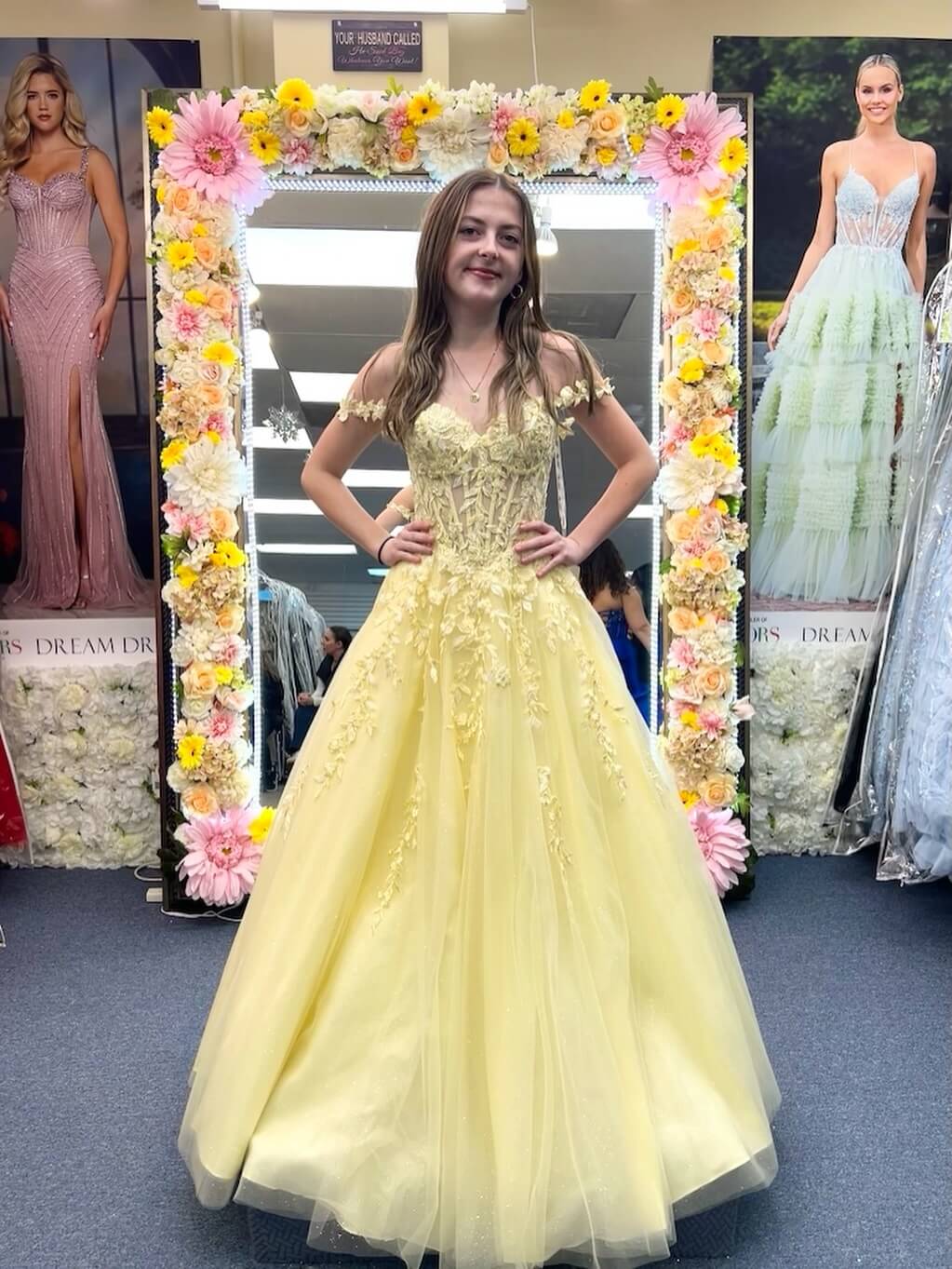 Off Shoulder Daffodial Yellow Prom Dress Sweetheart A Line Tulle