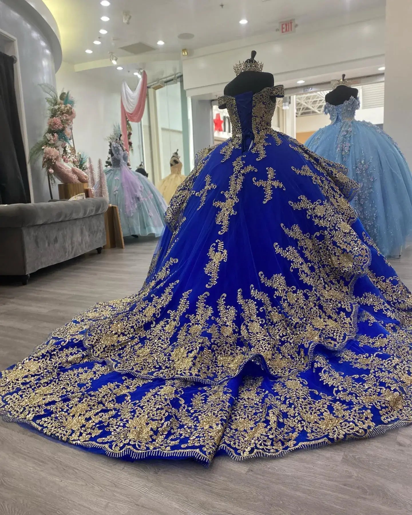 Off-Shoulder Dark Green Gold Corset Quinceanera Dress Ball Gown Tulle
