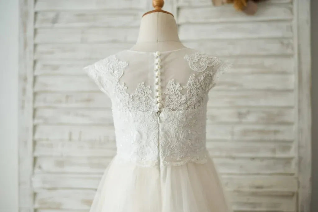 Pretty Lace Flower Girl Dress Tulle Cap Sleeves for Wedding Party