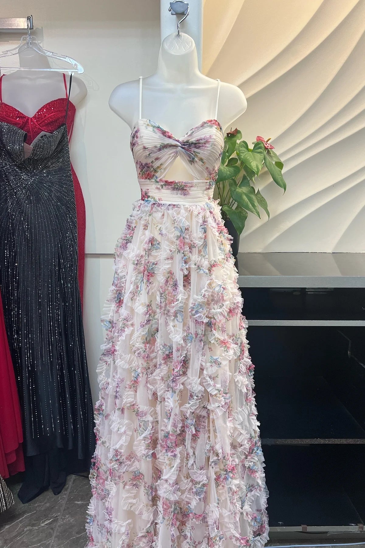 Pretty UK Floral Prom Dress Ruffle Spaghetti Strap with Keyhole
