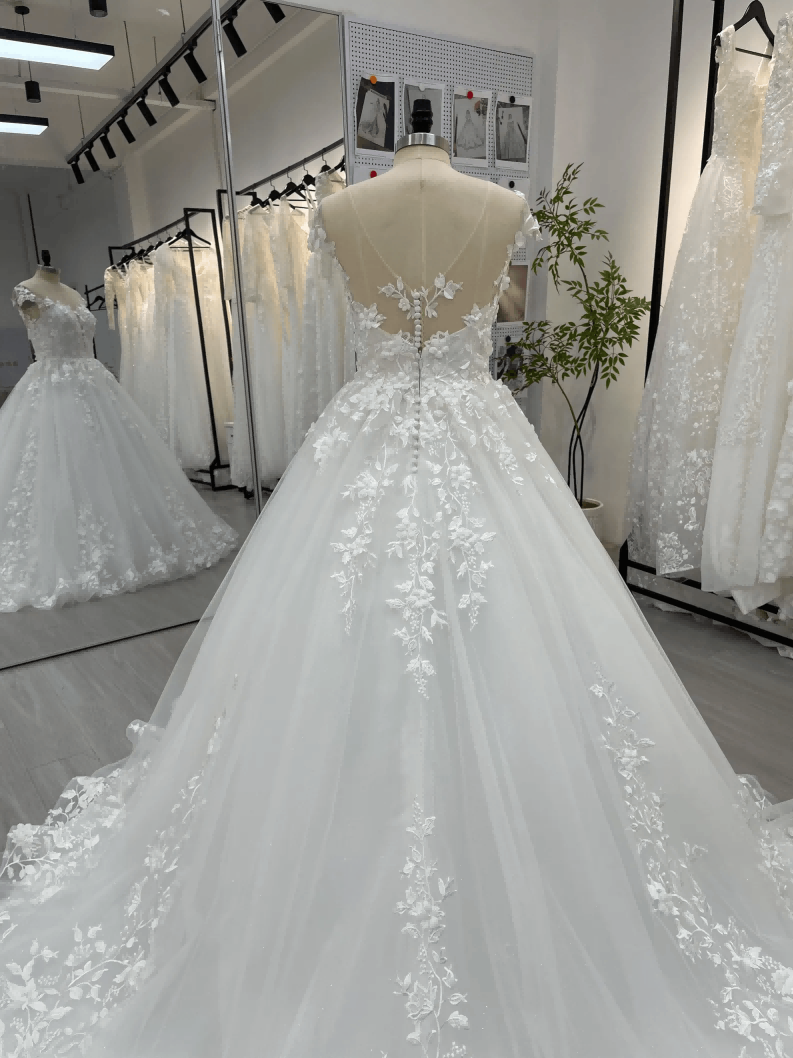 Ball Gown White Modest Wedding Dresses Lace Cap Sleeve 3D Flowers