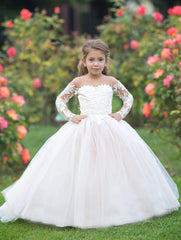 Princess Puffy white Flower Girl Dress Long Sleeves with 3D Floral Lace