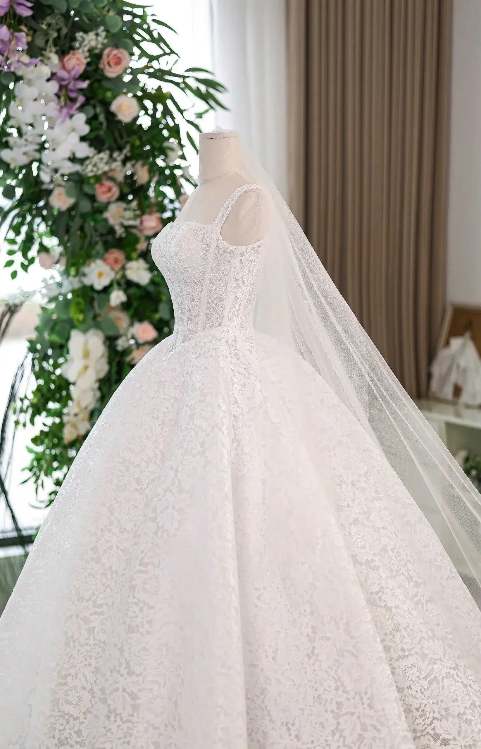 White lace wedding dress