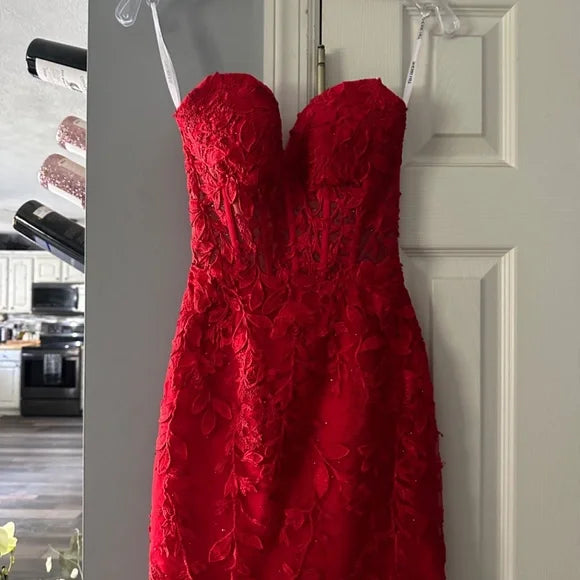 Lace Short 2025 Red Homecoming Dresses Bodycon Appliques Beading - MyChicDress