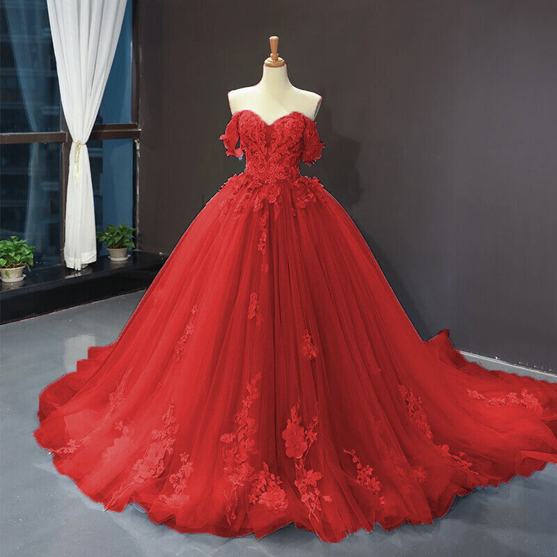 T242024_Lovely Romantic 3-D Floral Lace Ball Gown with Plunging Sweetheart  Neckline and Ornate Skirt with Pockets