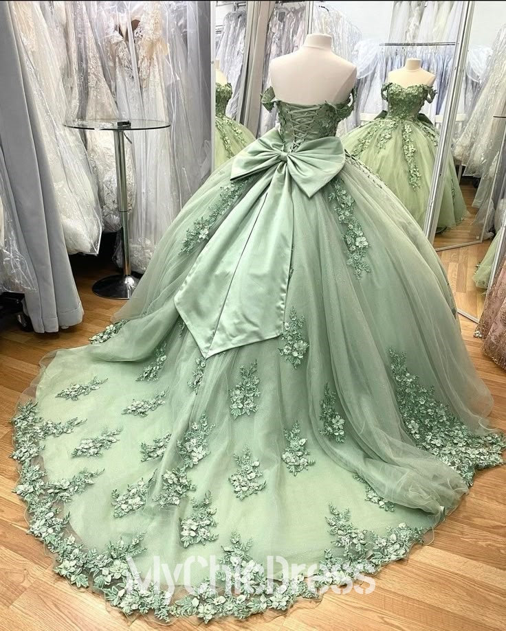 Sage Green Floral Lace Sweet 16 Birthday Party Quince Dresses