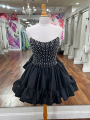 Unique Satin Pink Homecoming Dresses With Pearls Strapless Hoco Dress
