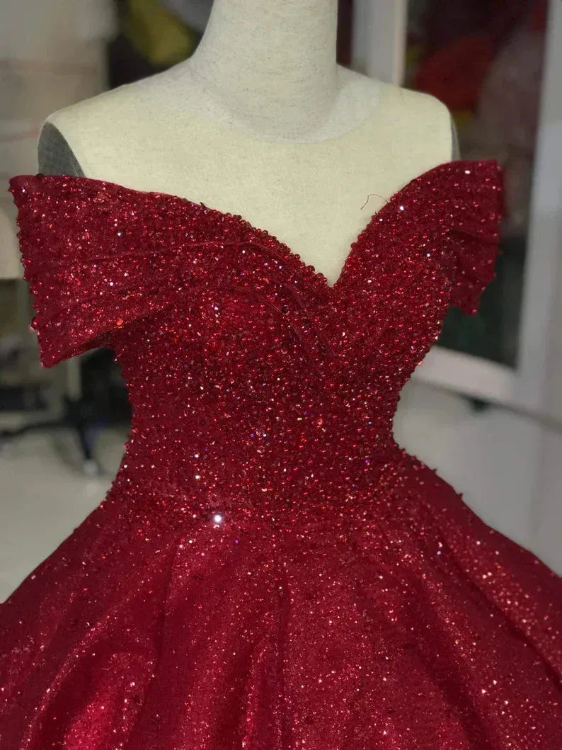 Shiny Red Ball Gown Quinceanera Dresses Off Shoulder Beaded Sweet 16 Dress