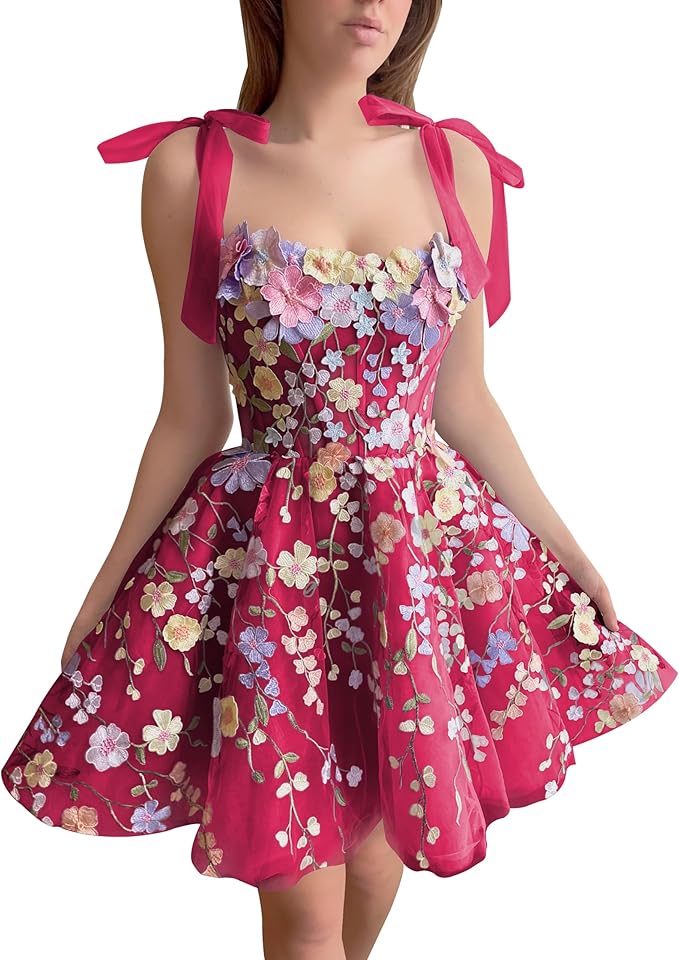 Vestido de fiesta corto de tul lavanda con flores 3D