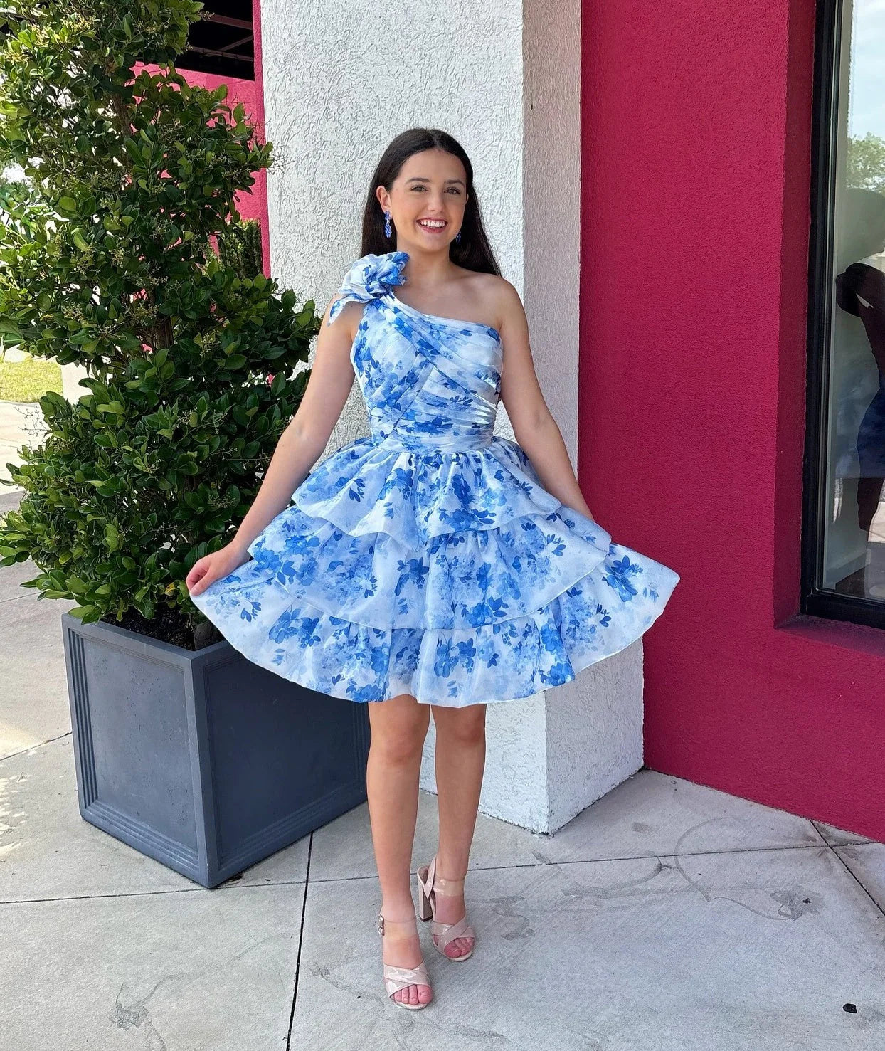 Vestido corto de fiesta azul con un solo hombro y estampado floral en – MyChicDress Vestido corto de fiesta azul con un solo hombro y estampado floral en – MyChicDress