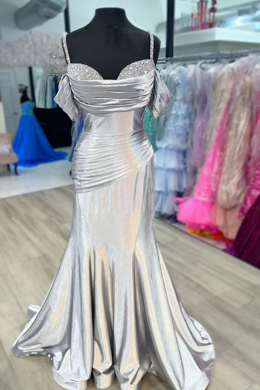 Pleated Pink Prom Dress Mermaid Off-the-Shoulder Long Evening Gown Beaded