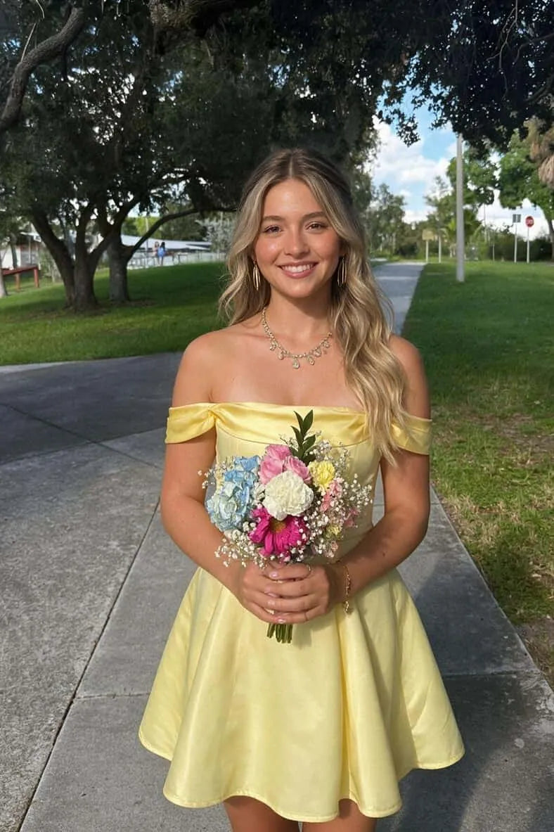 Simple Butter Yellow Hoco Dress A-line Short Dama Dress Off-Shoulder