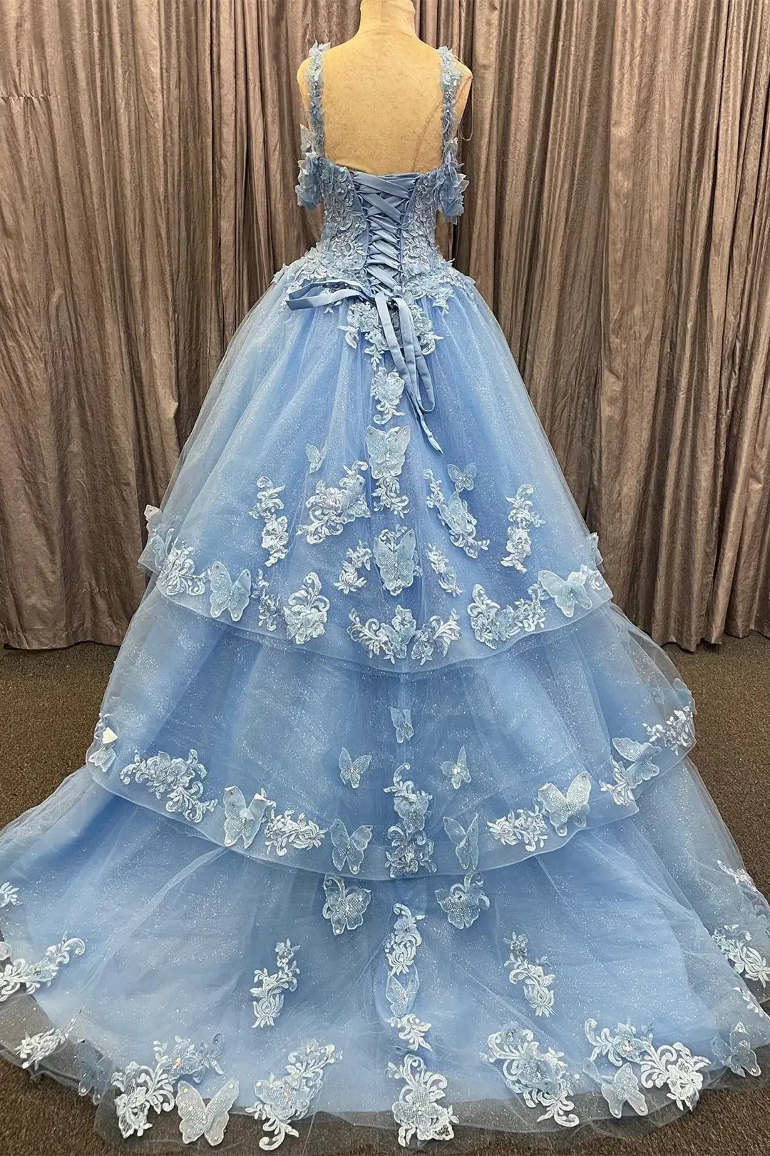 Sky Blue Sweetheart Butterfly Quinceanera Dresses Multi-Layer Sweet 16
