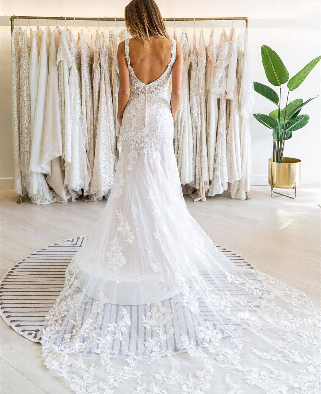 Square Neck Lace Wedding Dresses Mermaid Backless