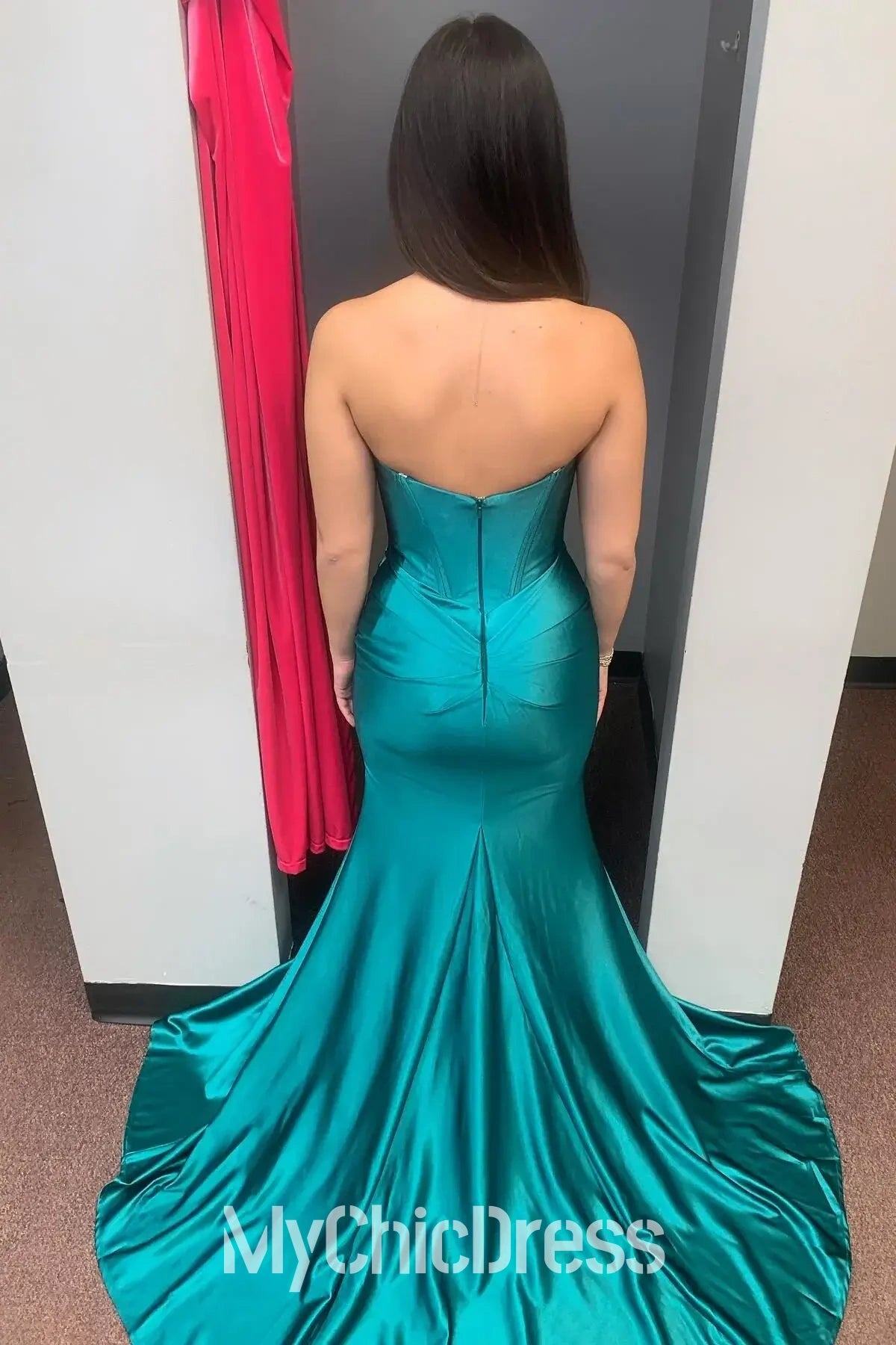 Strapless green Evening Gown Satin Prom Dress Mermaid With Slit