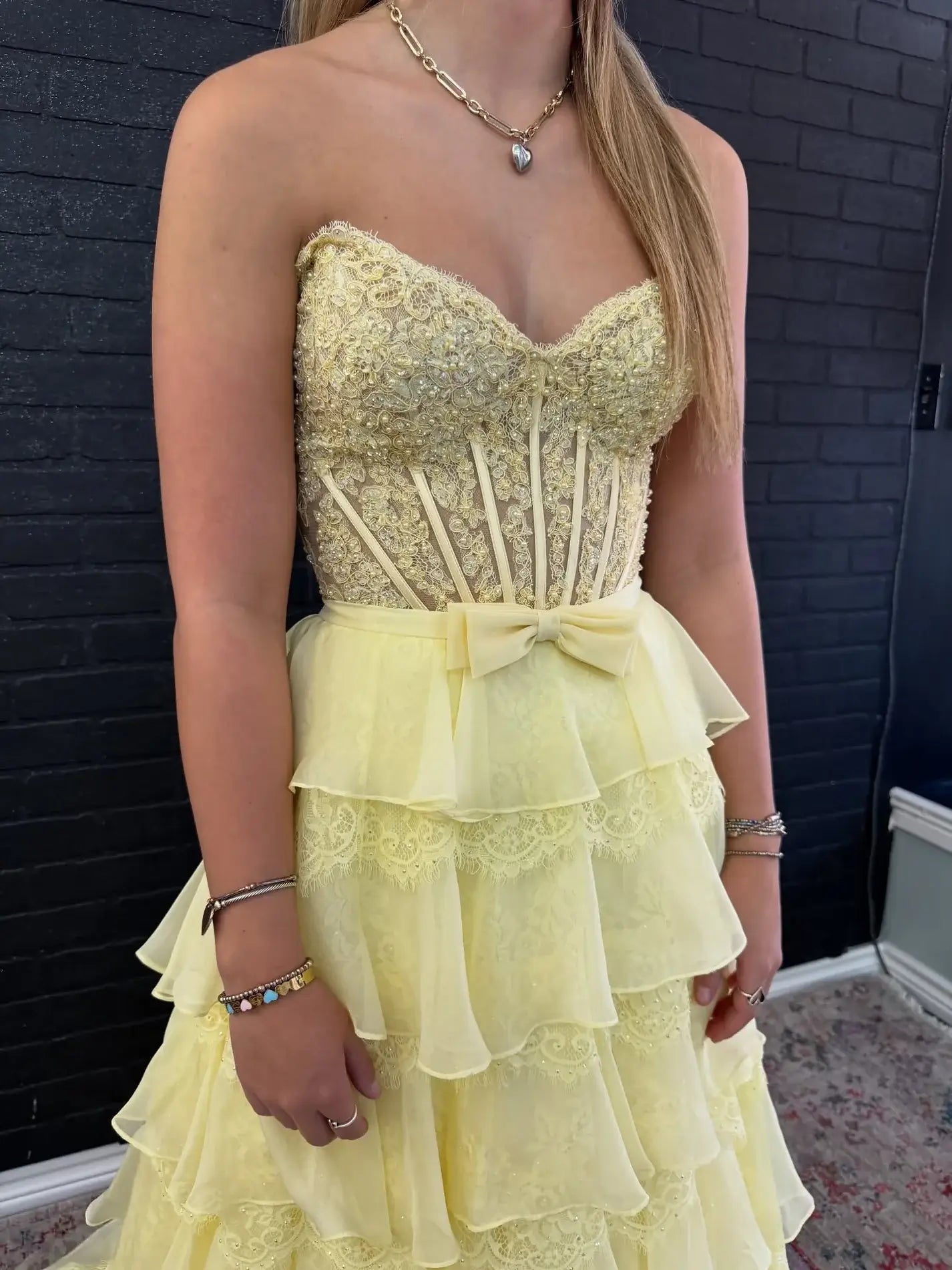 Strapless Lace Corset Ruffled Yellow Prom Dresses A Line With Appliques
