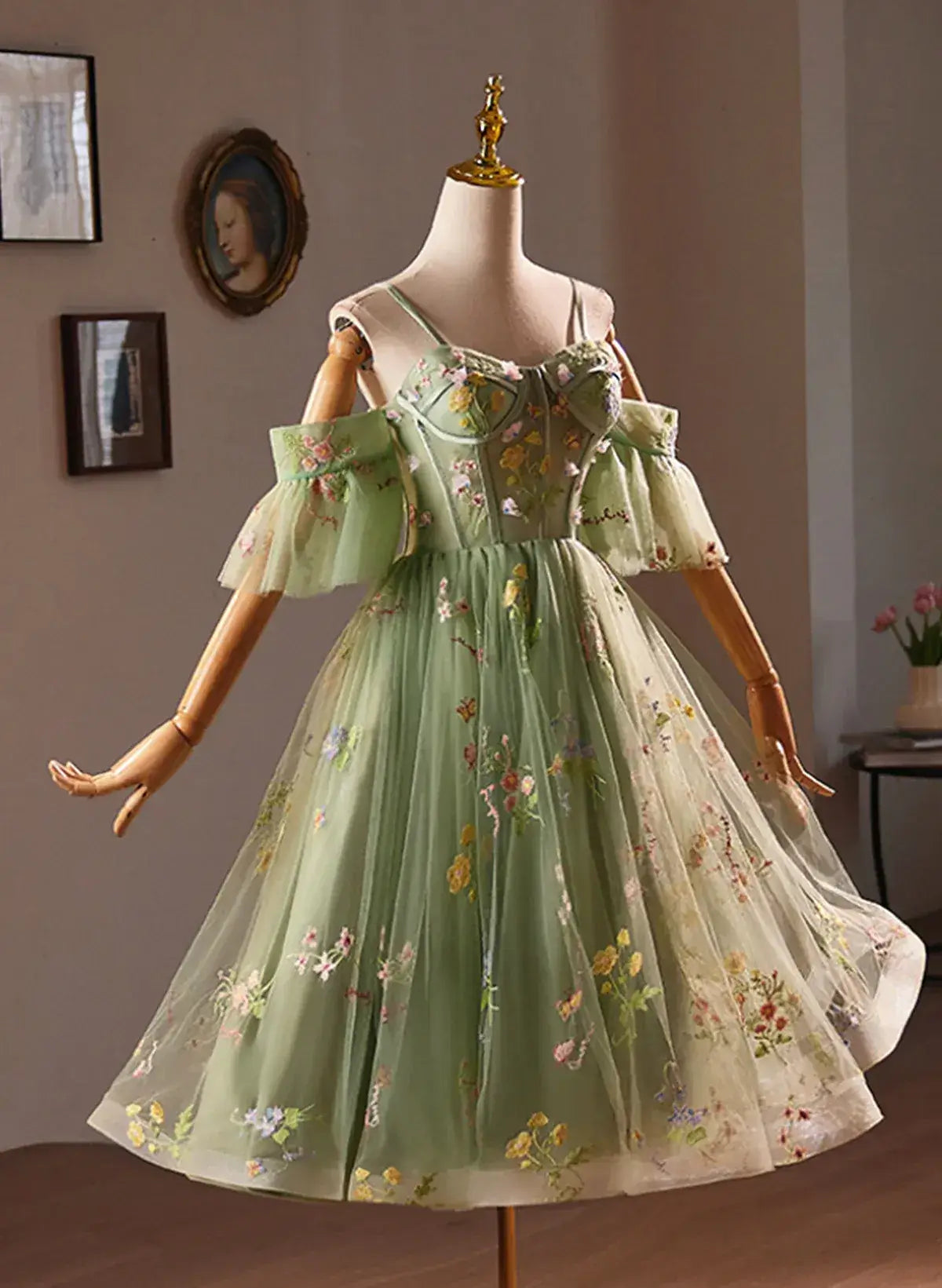 Tulle Floral Embroidery Green Short Homecoming Dress off-the-shoulder Straps