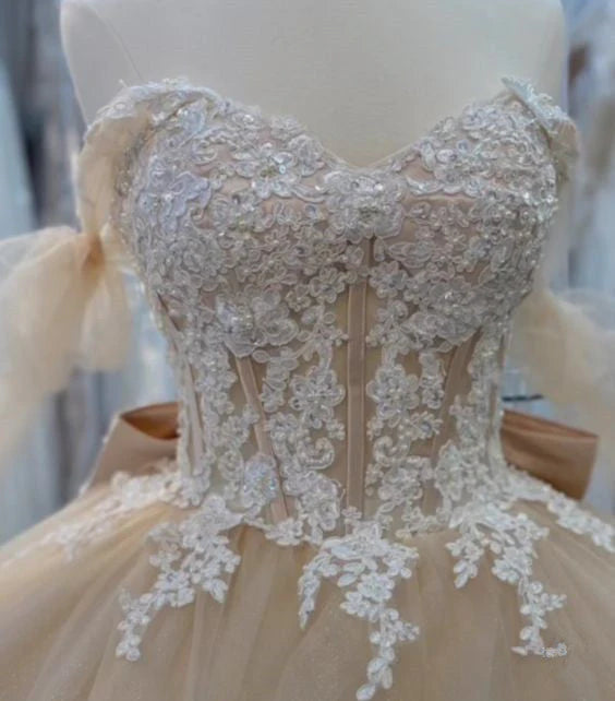 Unique Champagne Quinceanera Dresses Off The Shoulder with Applique