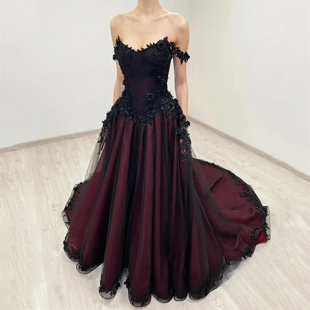 V Neck Black Burgundy Gothic Wedding Dress with Flowers Applique