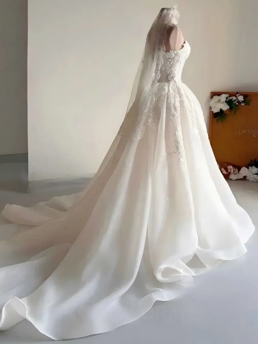 Vintage Corset Basque Waist Lace Garden Wedding Dress A-Line