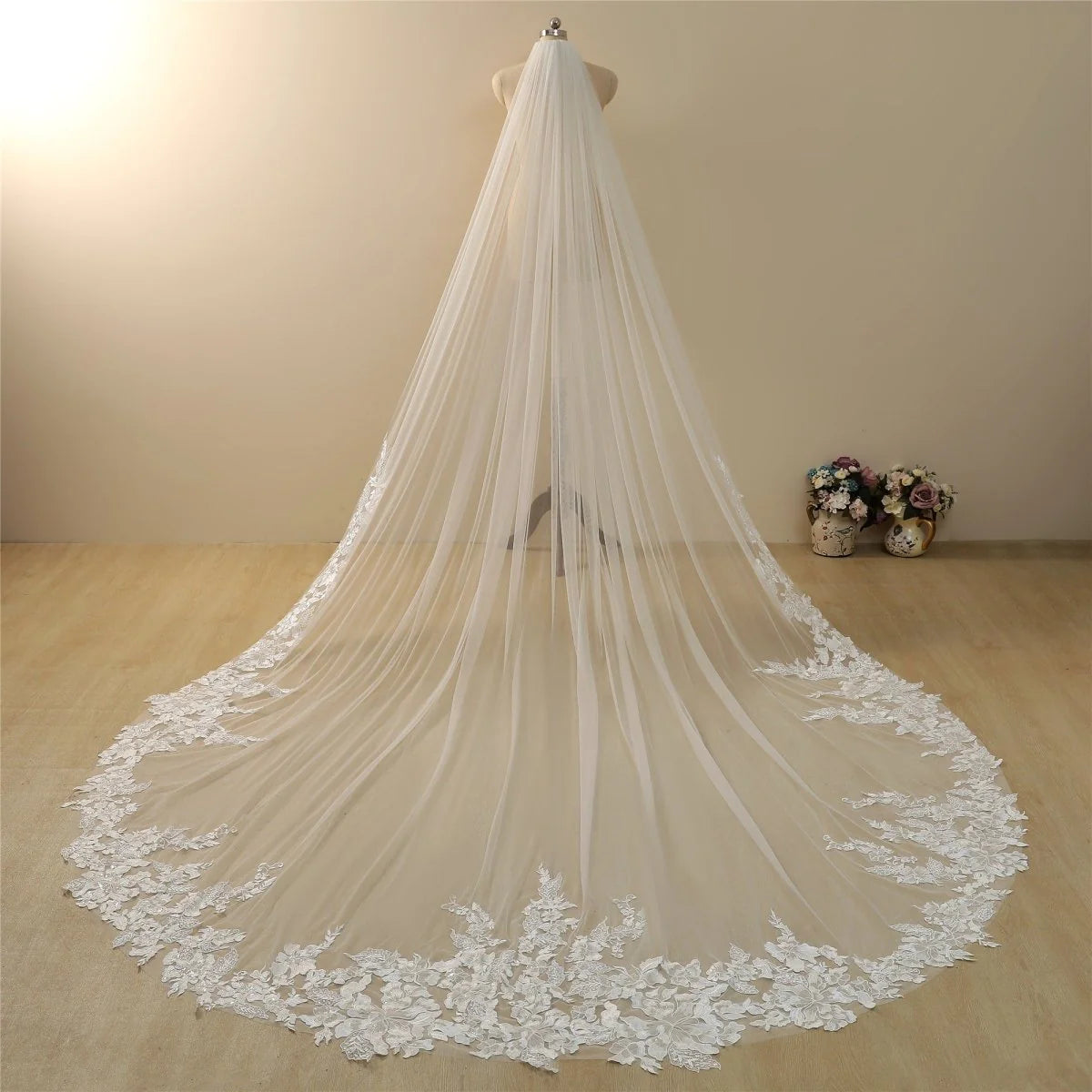 Vintage Lace Trim Cathedral Bridal Wedding Veil