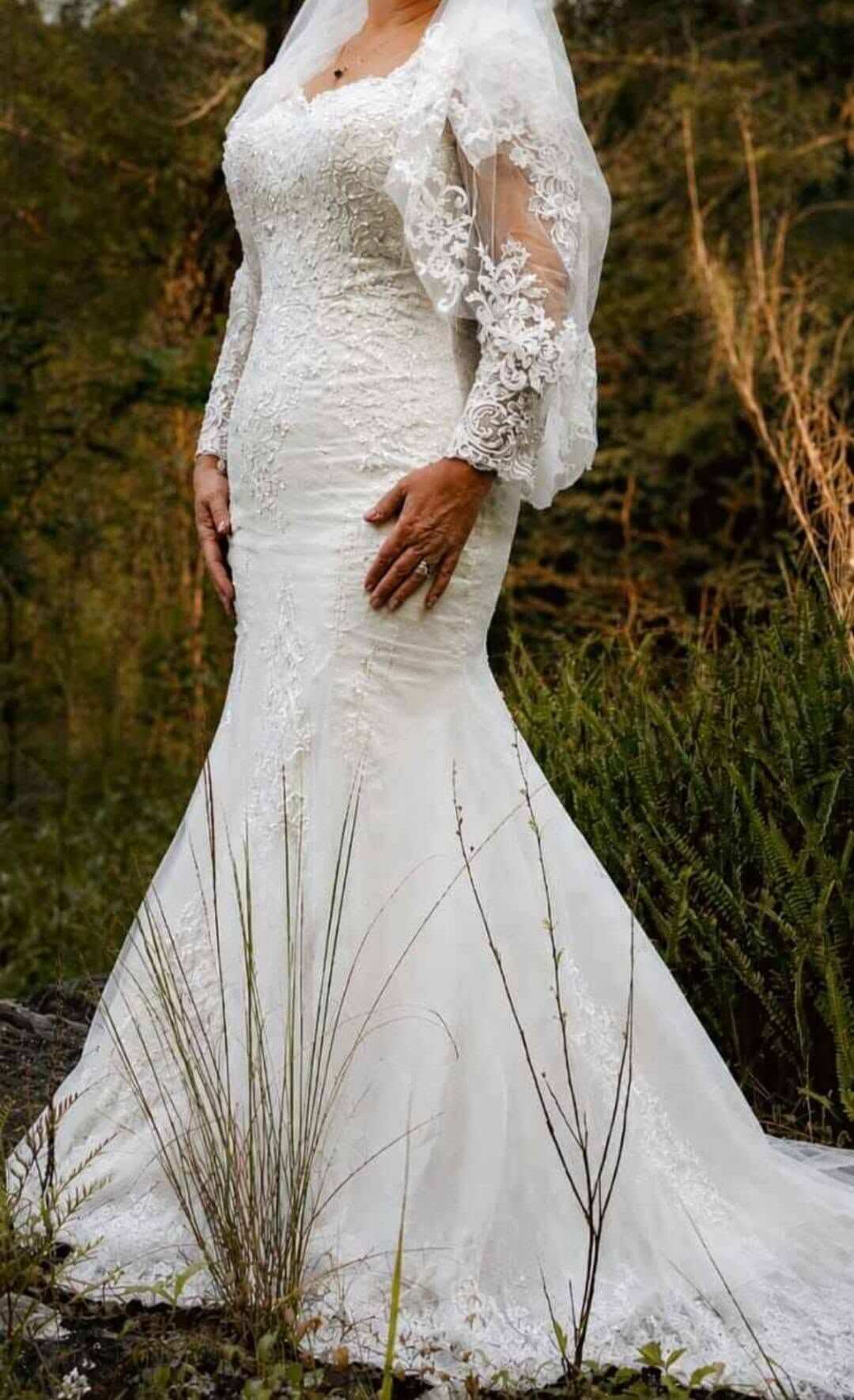 Vintage Long Sleeves Lace Mermaid Wedding Dress Near me